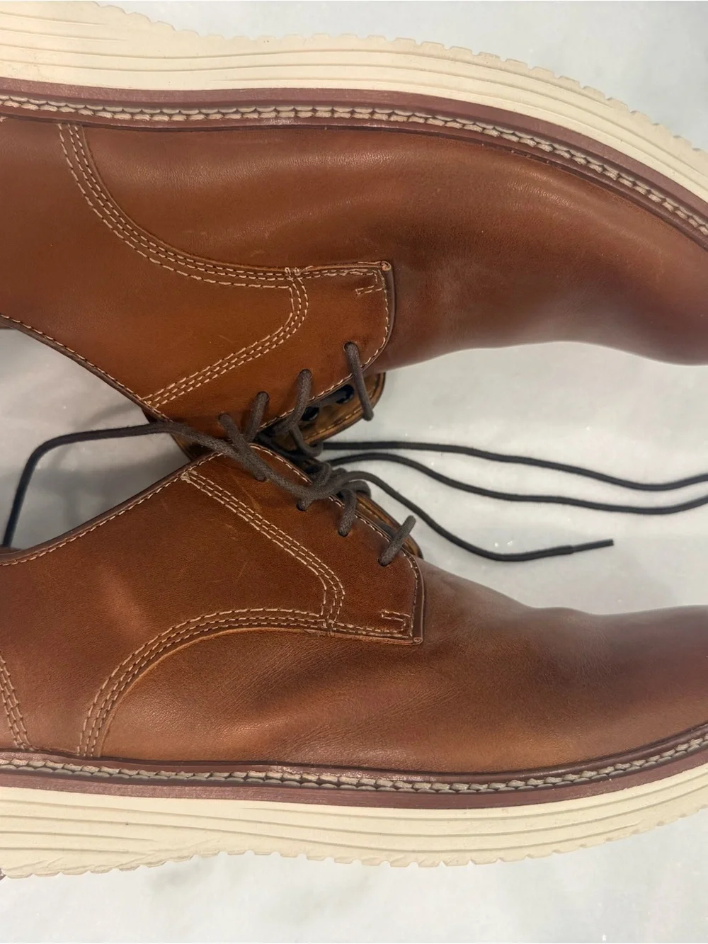 Johnston & Murphy Men's Tan Brown Leather Chukka Boots